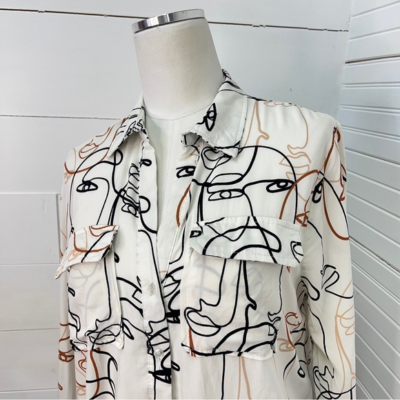 milk & honey Abstract Face Print Rayon Blouse - Picture 7 of 11